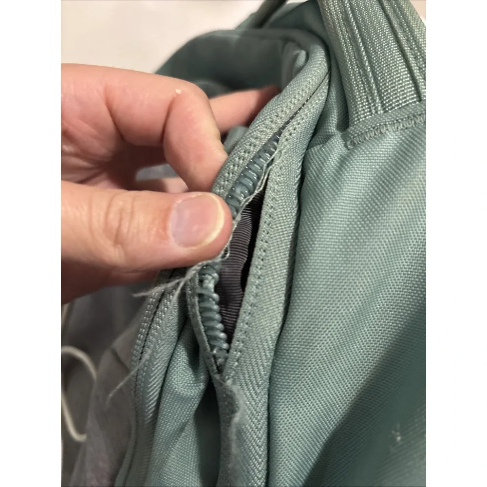 THE NORTH FACE Jester Women Hiking, Laptop Backpack Hole Near Zipper/ Tiny Holes